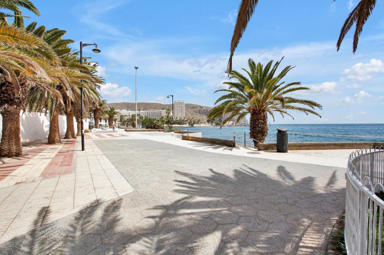 Luxory Dreamy Sunset, Seafront, Direct Access To The Promenade,Wifi,Pool,Free Parking Apartment Los Cristianos  Bagian luar foto
