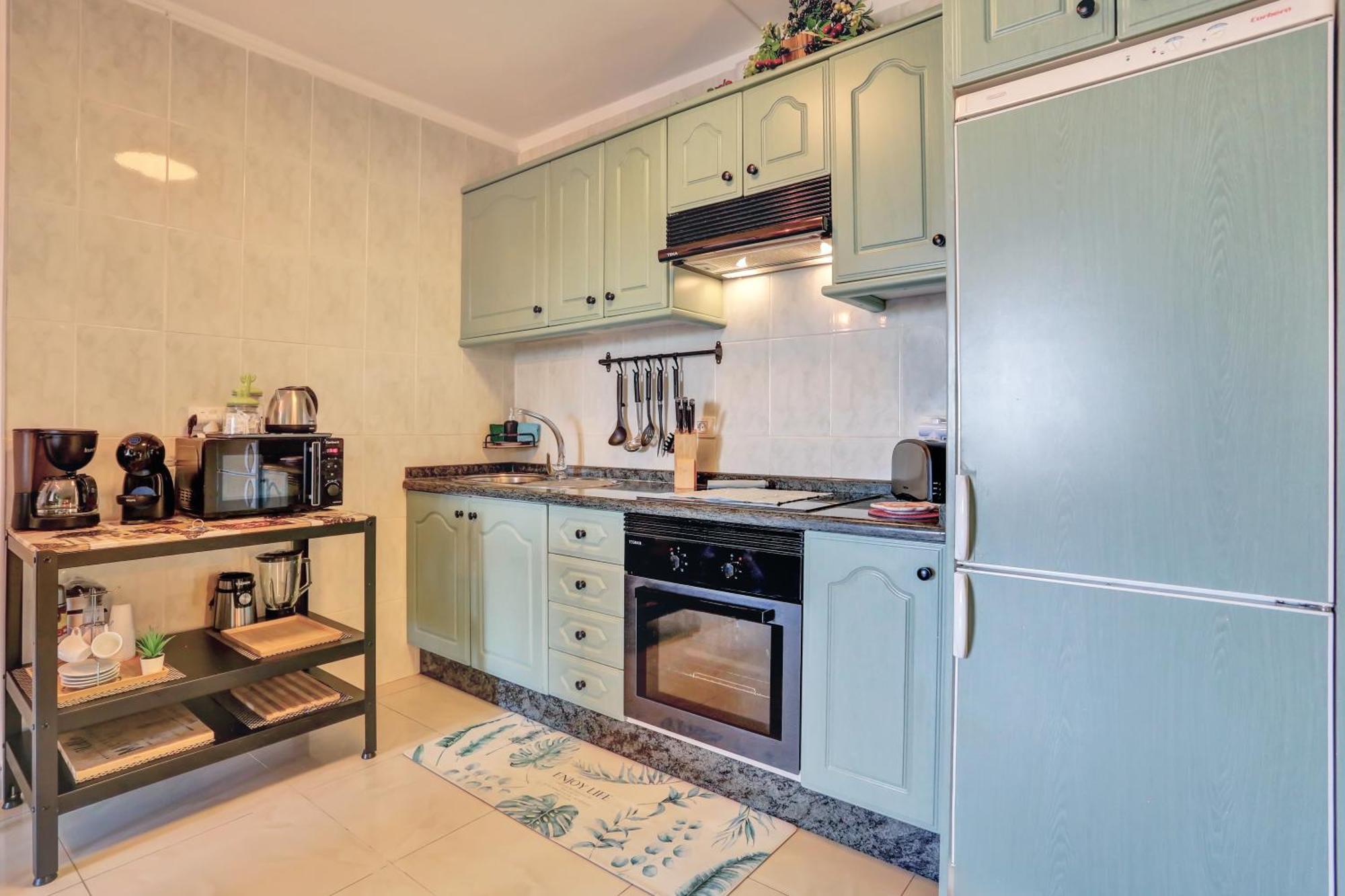 Luxory Dreamy Sunset, Seafront, Direct Access To The Promenade,Wifi,Pool,Free Parking Apartment Los Cristianos  Bagian luar foto